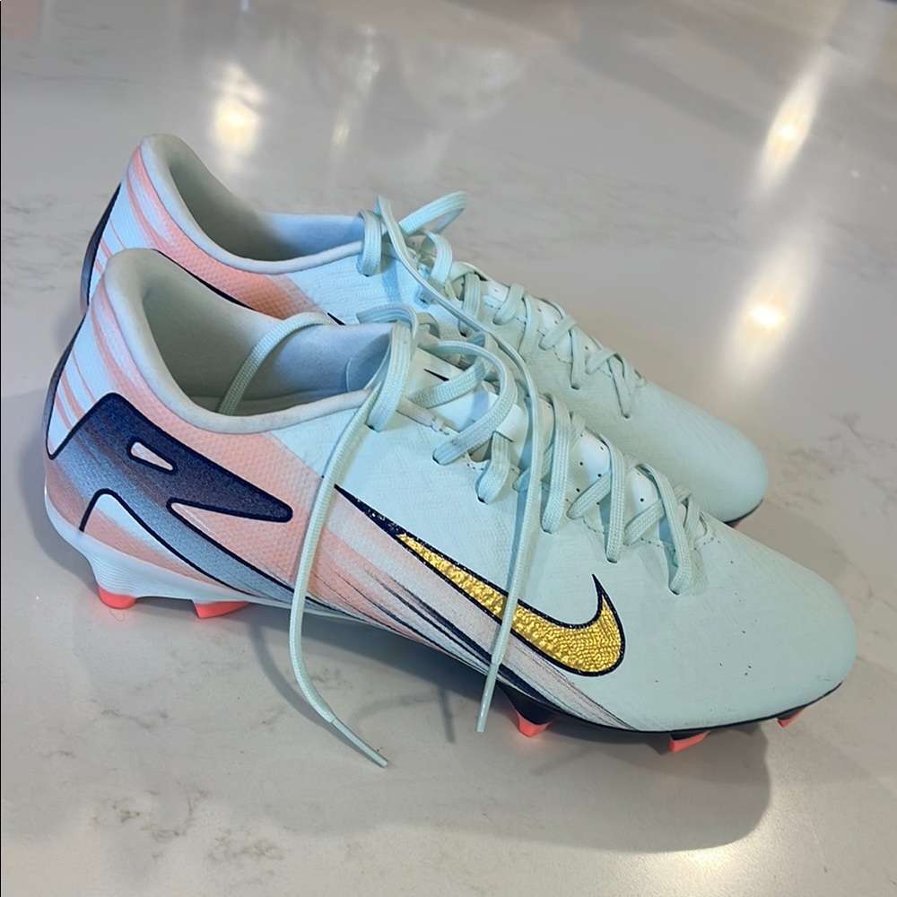 NEW Nike ZM Vapor 16 Academy MDS Soccer Cleats 7M/8.5W